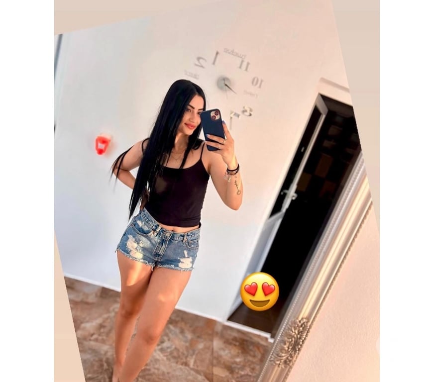 Escorts Oxfordshire Oxford - Photos for Hello now here Anda