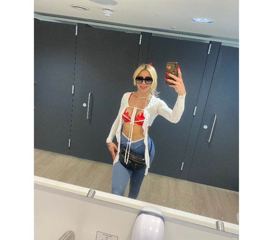 Trans Escorts West London West Kensington Station - West London - Photos for Laylinha LeBlanc sexy hot 👹🔥😈🍓😍