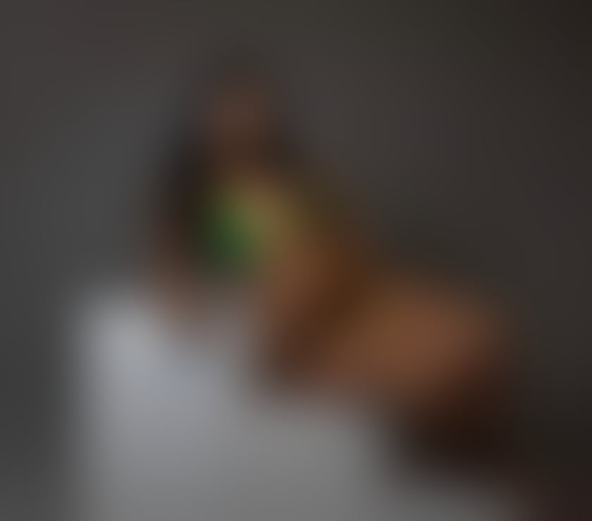 Photos for BRAZILIAN HOT PARTY GIRLS 🌶️🎉🥳🔥