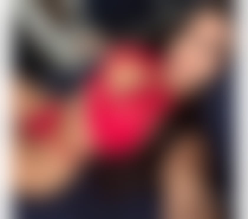 ON FIRE 🔥 PARTY GIRL NEW IN TOWN