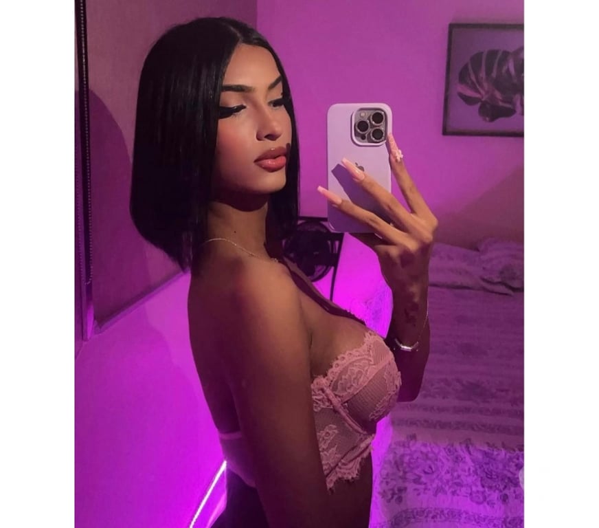 Escorts Oxfordshire Oxford - Photos for 🌹BACK IN THE CITY🌹LUANA PARTY GFE💋🔥
