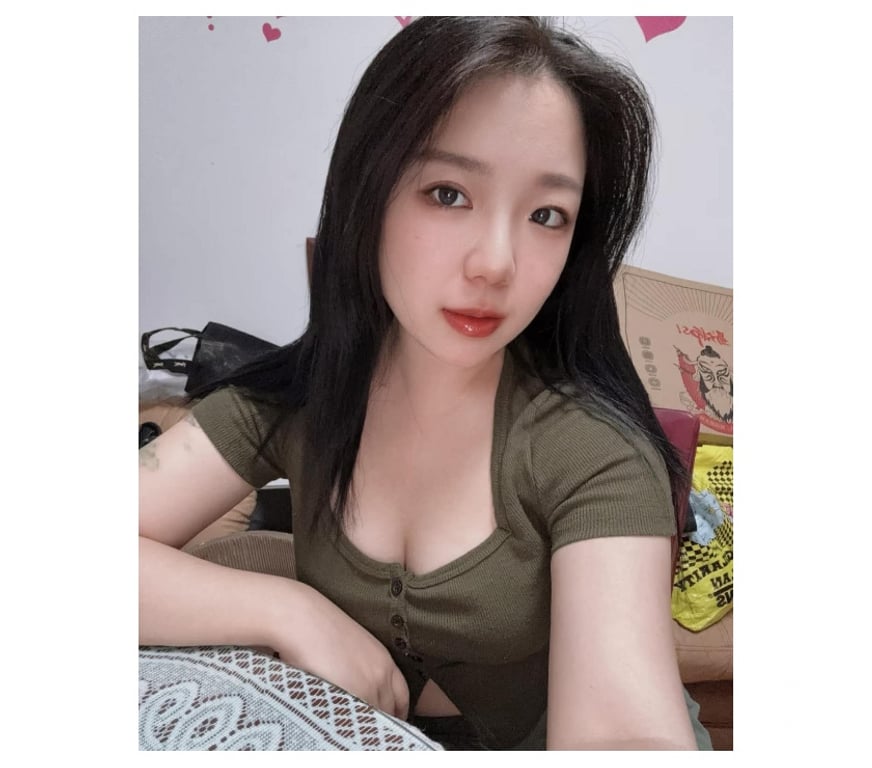 Escorts Warrington Warrington Town Centre - Warrington - Photos for Authentic Thai Massage · Relaxation & Wellness