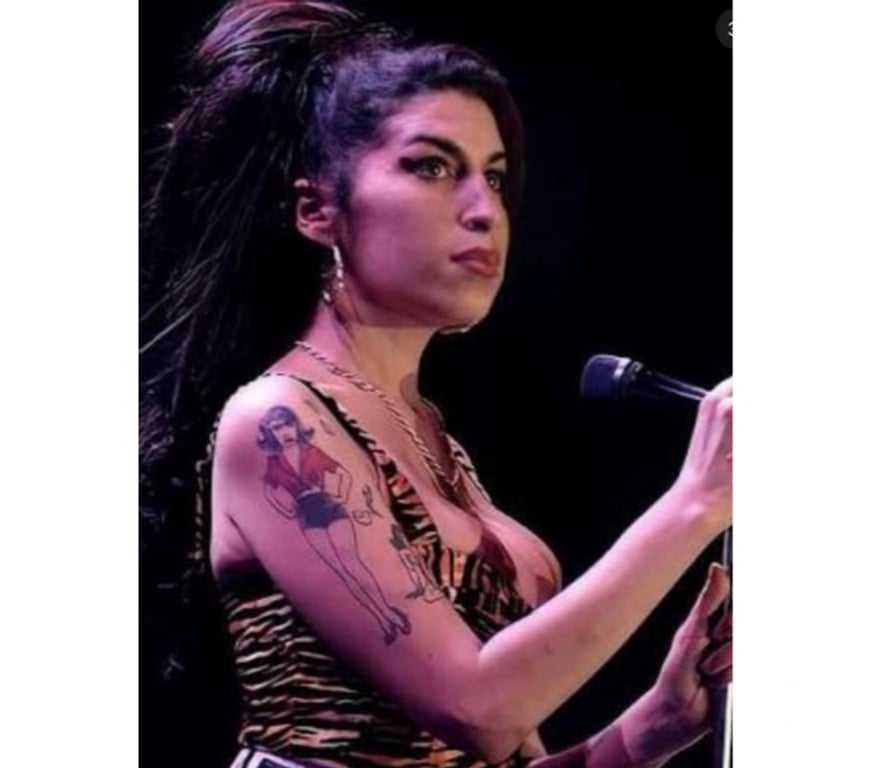 Escorts East London Walthamstow Central Station - East London - Photos for 🖤♥️SPICE COVER Amy Winehouse ♥️🖤