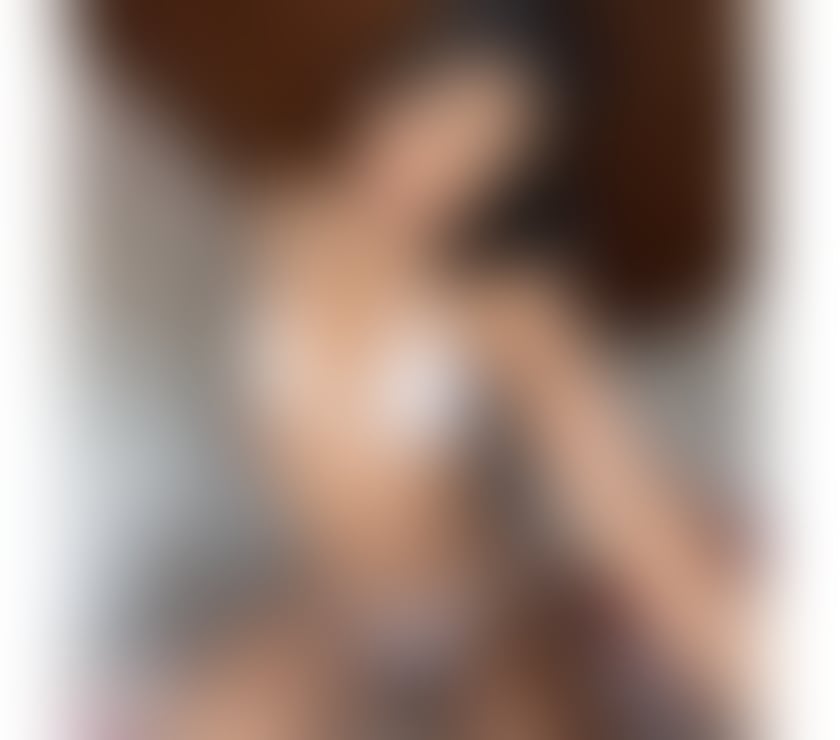 Escorts West London Acton - West London - Photos for Brazilian Brunette 😍 Hot ass🙈
