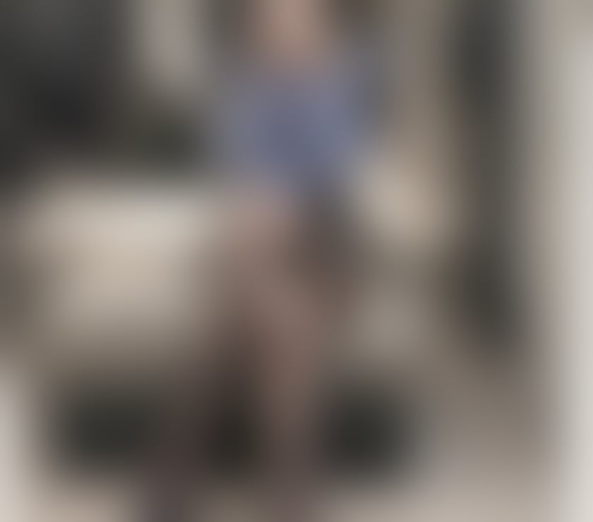 Photos for Hot girl want to massage you 🔥🔥🔥