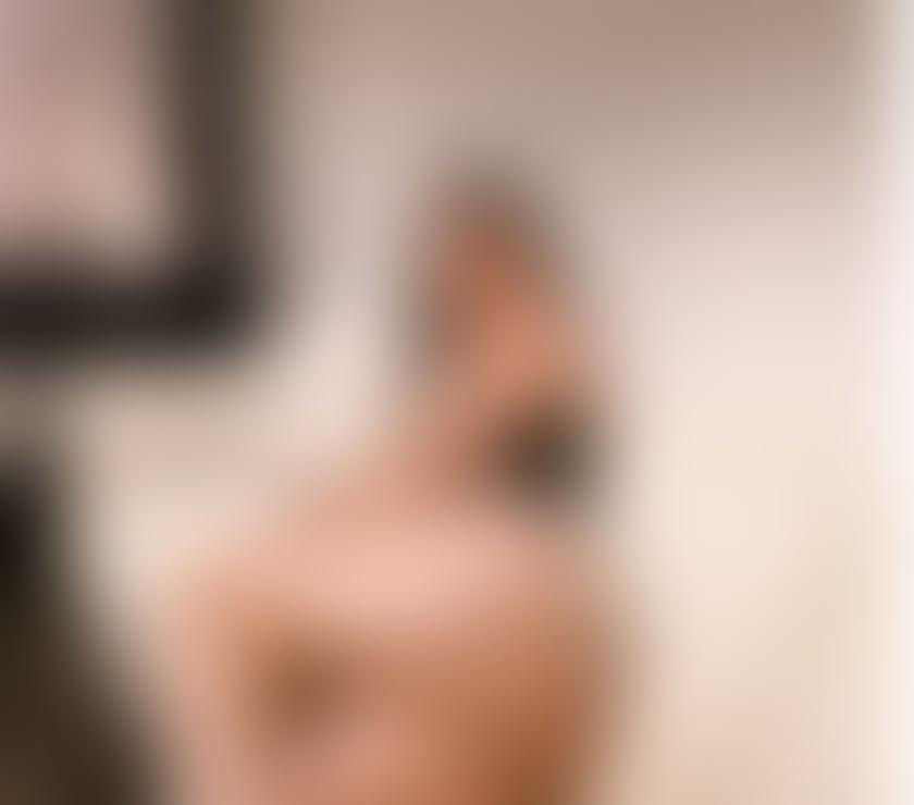 Escorts Aberdeen Aberdeen City Centre - Aberdeen - Photos for NEW IN TOWN BUSTY SOPHIE GFE LATINA 💋