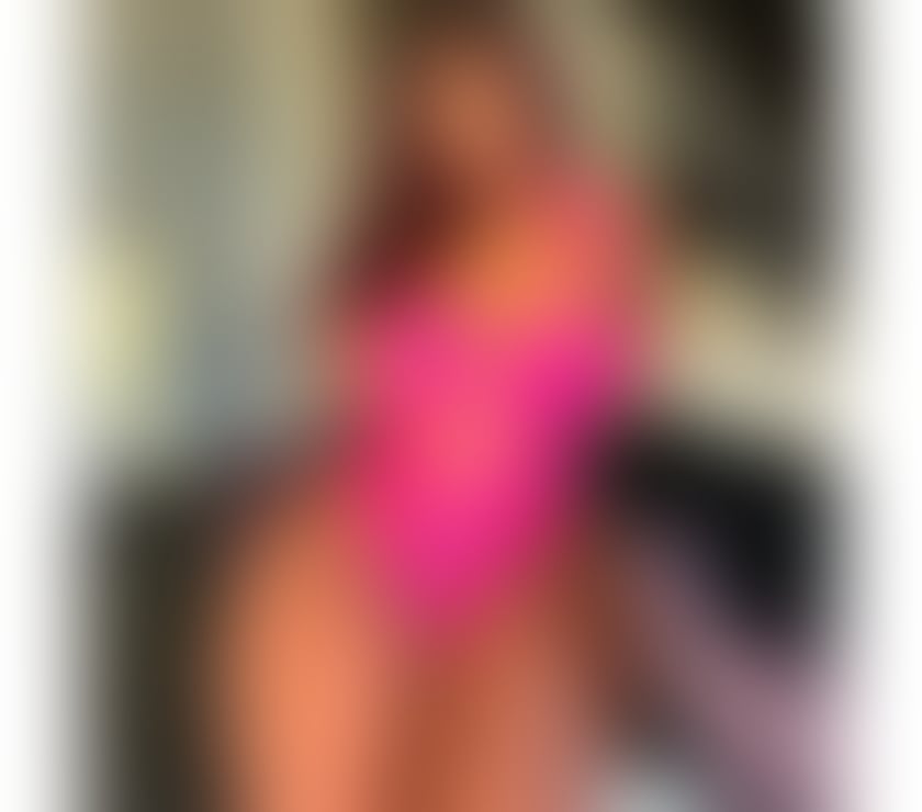Escorts West Sussex Crawley - Photos for Paola 🍑NEW LATINA IN TOWN 🥂DominatrixX