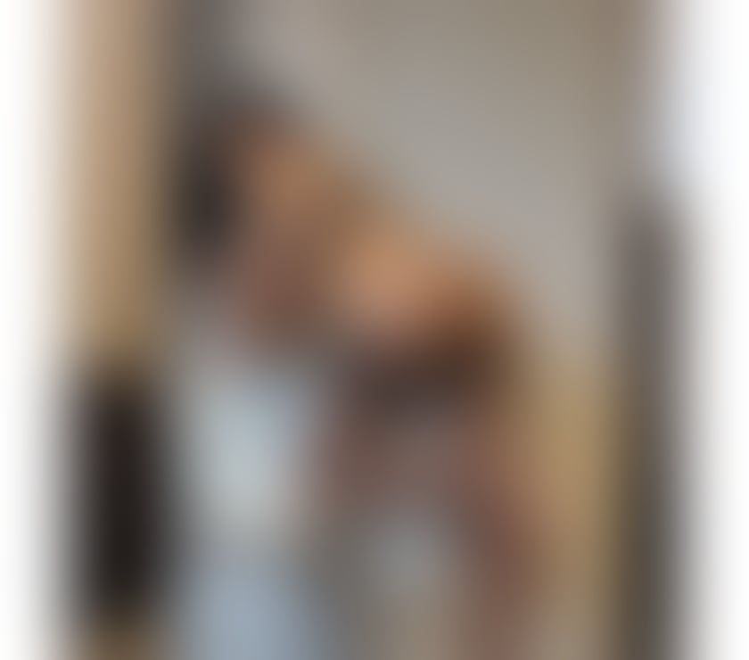 Escorts Surrey Woking - Photos for 🇧🇷 Isabela, a party girl and sexy. 🫦🥂🍾