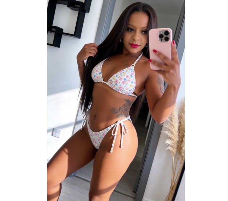 Escorts Warrington Warrington Town Centre - Warrington - Photos for 🆕SIBELY BRAZILIAN 🇧🇷 GFE 🔞 PARTY - OWO