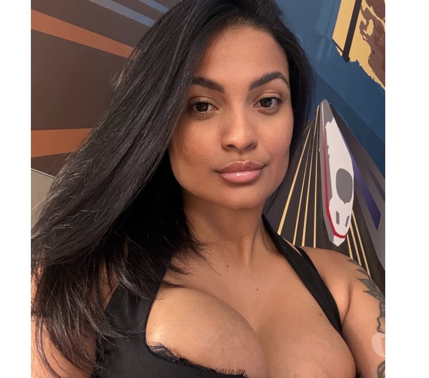 Escorts Hampshire Southampton - Photos for Nina Hot Brazilian new