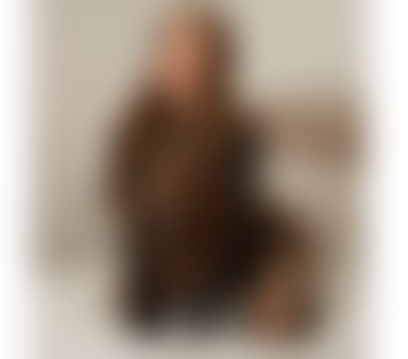 Escorts South East London Bromley - Photos for I'm Elly, a new girl here, simple, honest, only 24 years
