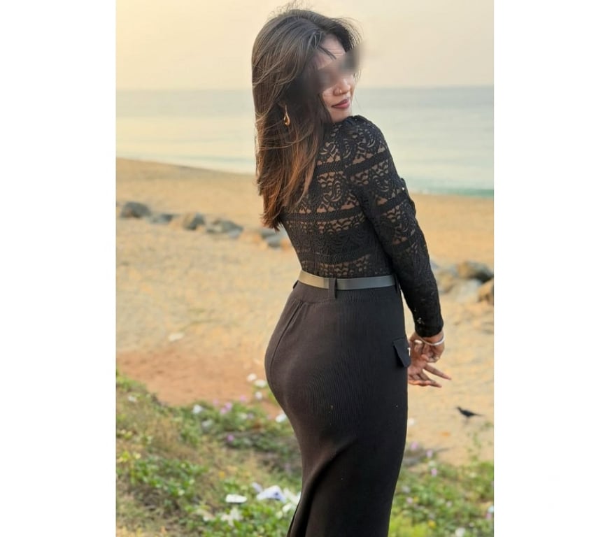 Escorts West London Hillingdon - Photos for South indian Rina New to Town Hayes ❣️