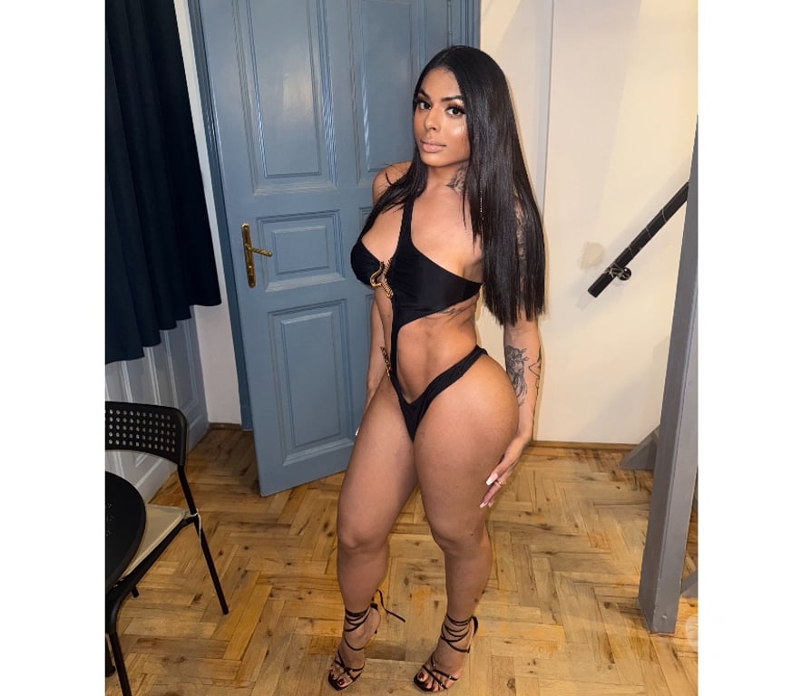 Trans Escorts North London Shoreditch High Street Station - North London - Photos for TS MUSA SALES - NUMBER 01
