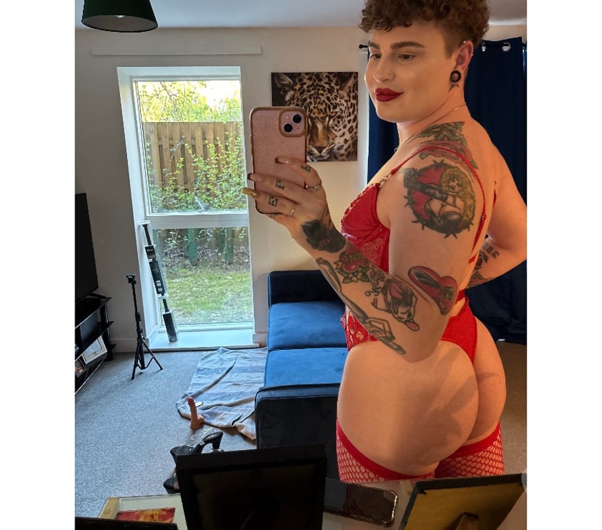 Trans Escorts Leicestershire Leicester - Photos for LUXURIOUS FEMBOY🇬🇧 LE2 27th-30th