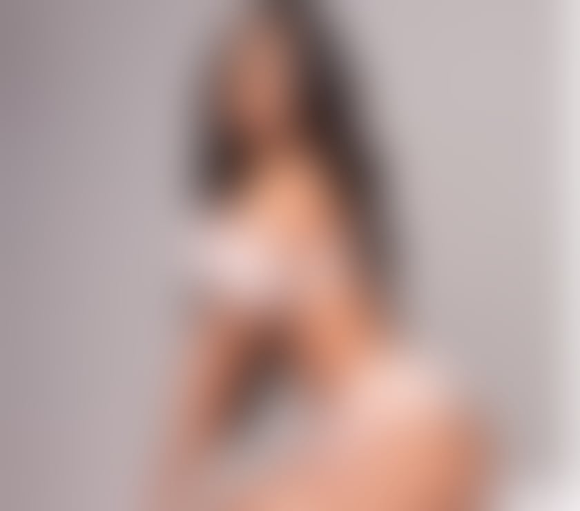 Escorts Nottinghamshire Nottingham - Photos for 🇧🇷BEST PARTY GIRL🍭OWO👅👅