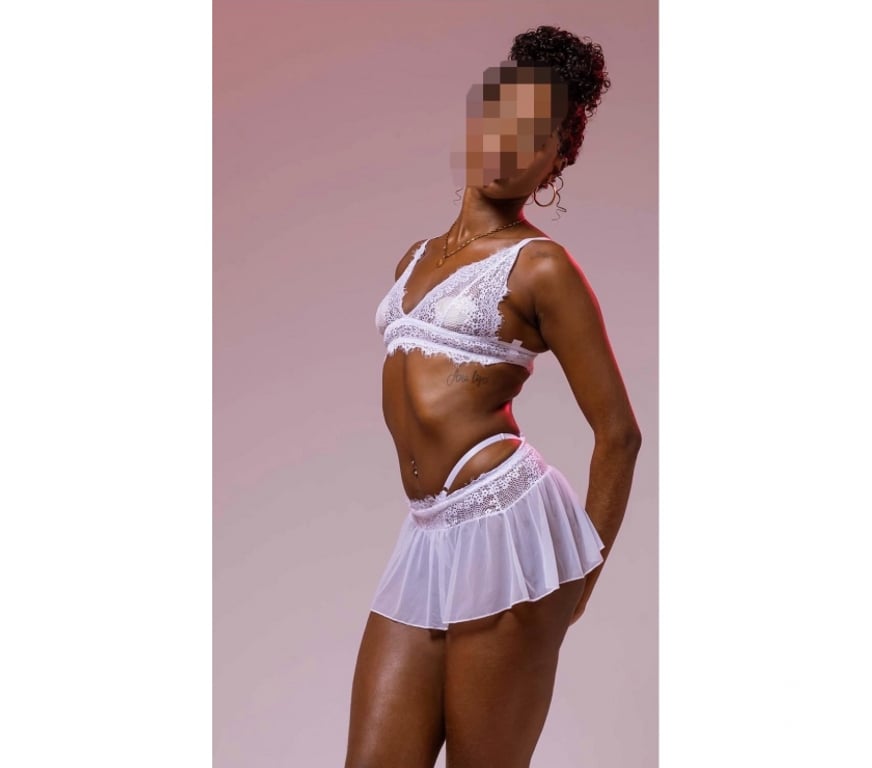 Escorts Aberdeen Aberdeen City Centre - Aberdeen - Photos for NEW!!!!! REALLY SEXY AVAILABLE PARTY GIRL 🍑🦋💕