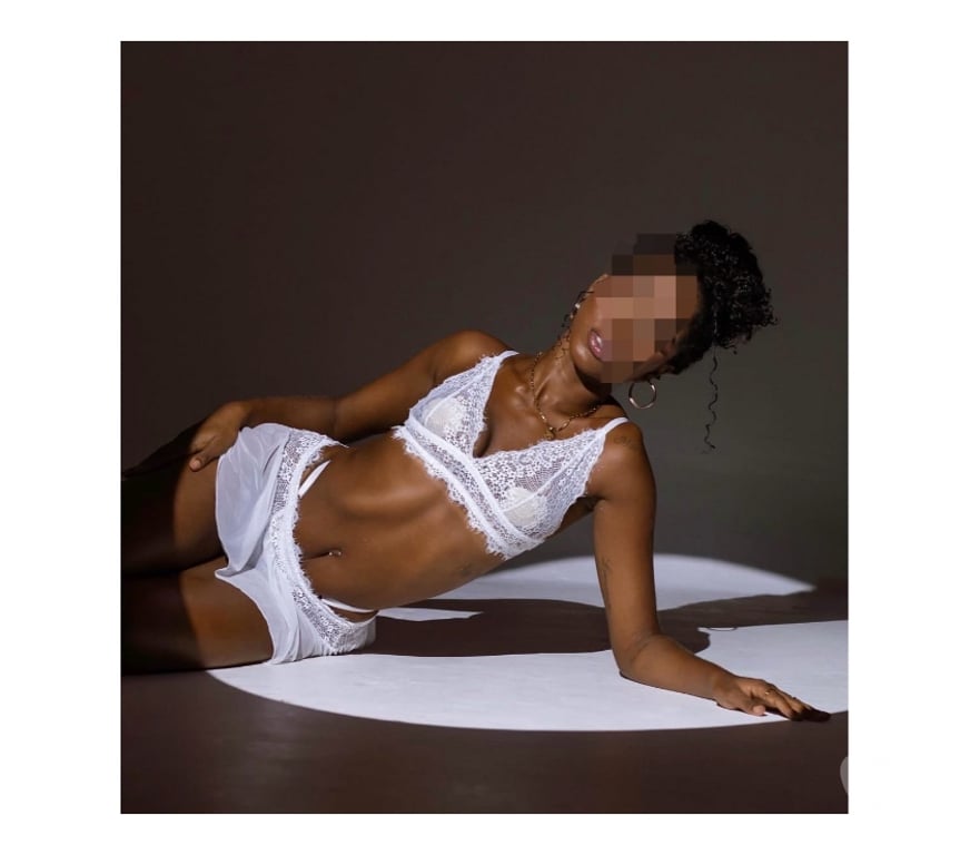 Escorts Aberdeen Aberdeen City Centre - Aberdeen - Photos for NEW!!!!! REALLY SEXY AVAILABLE PARTY GIRL 🍑🦋💕