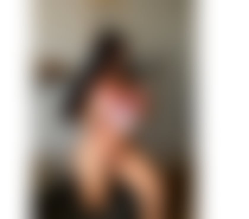 Escorts South East London Croydon - Photos for 🔥Daiana Come and caress this hot brunette 🔥