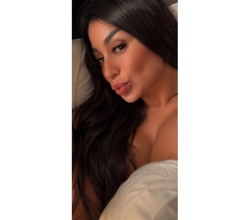 Escorts Bedfordshire Luton - Photos for I AM JADE BECHTLUFFT🇧🇷BEST P@RTYGIRL💚💛