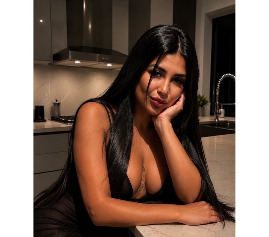 Escorts Bedfordshire Luton - Photos for I AM JADE BECHTLUFFT🇧🇷BEST P@RTYGIRL💚💛