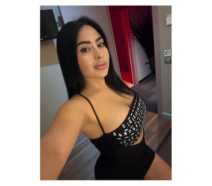 Escort Wandsworth South West London - Photos for 💙 Curvy Exotic 💙 Wandsworth SW18