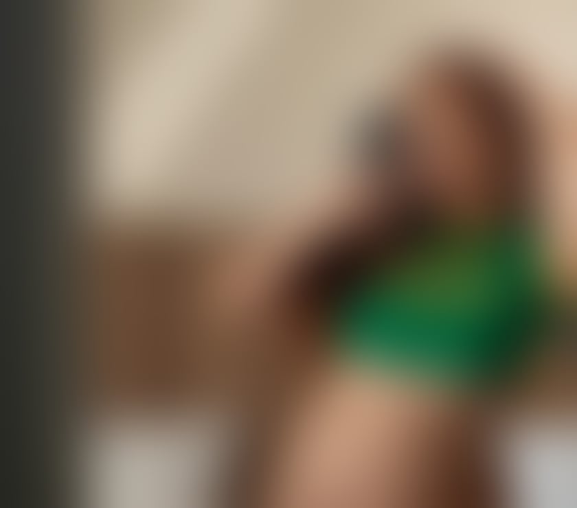  Escorts & Erotic Massage Newport City Centre Newport - Wales - Photos for SOFIA 🥳 AVAILABLE IN NEWPORT 🇧🇷 REAL PIC