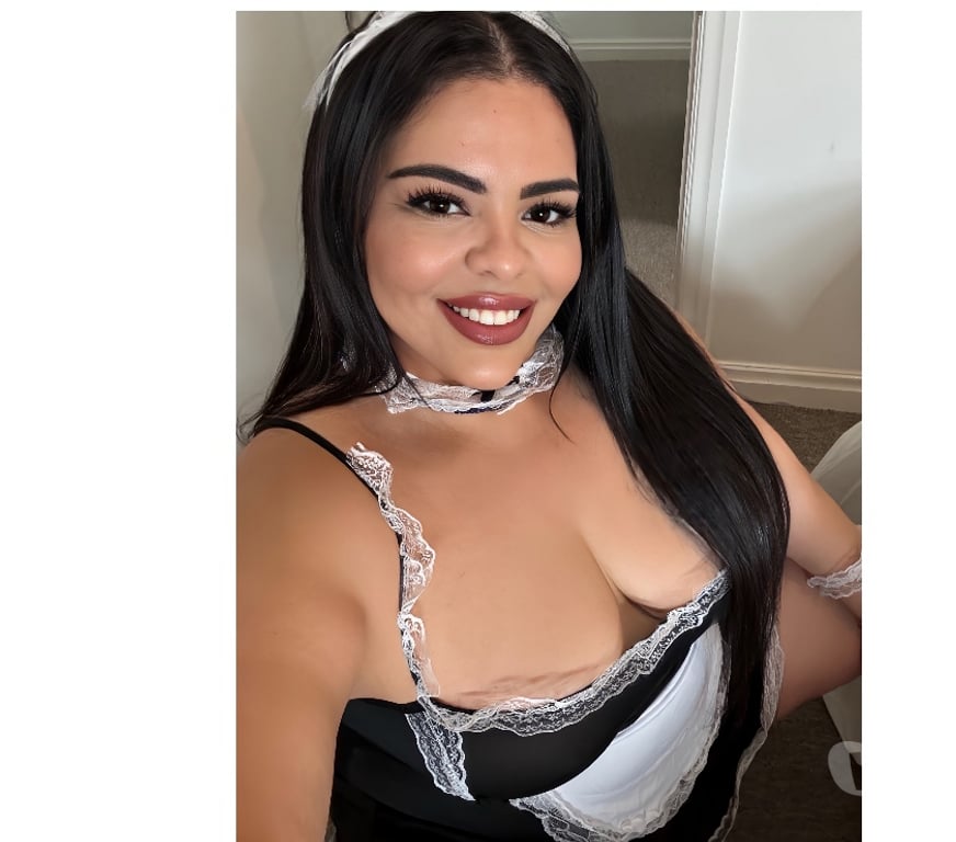 Escorts North West London Colindale - North West London - Photos for SUZZÏ BRAZILIAN BBW 🇧🇷🇮🇹🍯🍀