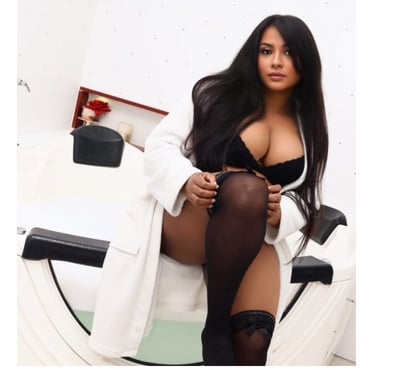 Escorts and Massages Enfield Town Enfield - Photos for PATRICIA 💚💚SEXY BRAZILIAN💚💚 ONLY 💚💚