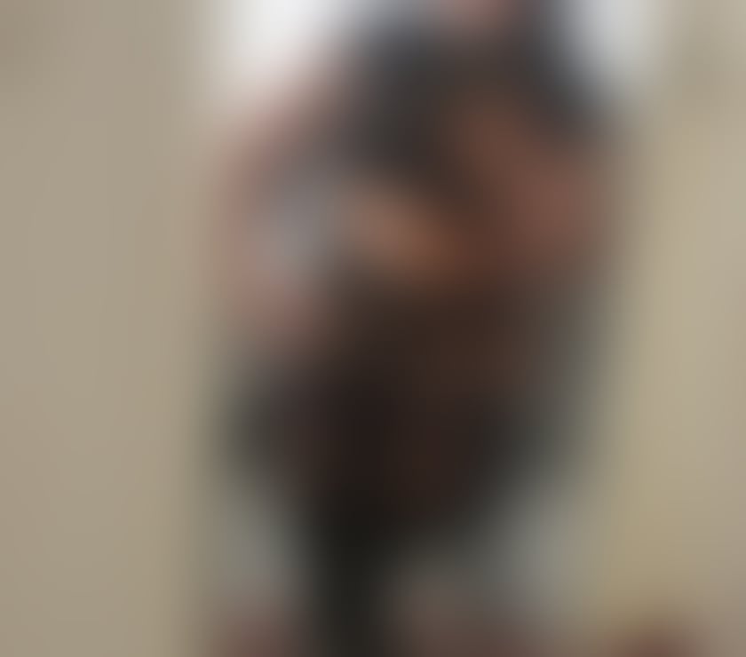 Escorts Tyne and Wear Sunderland - Photos for Sandra, mature Latina, affectionate, sexy, relaxing massage