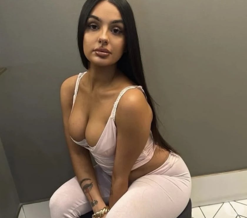 KRYSS PARTY GIRL HOTT SEXY PAY ON ARRIVAL