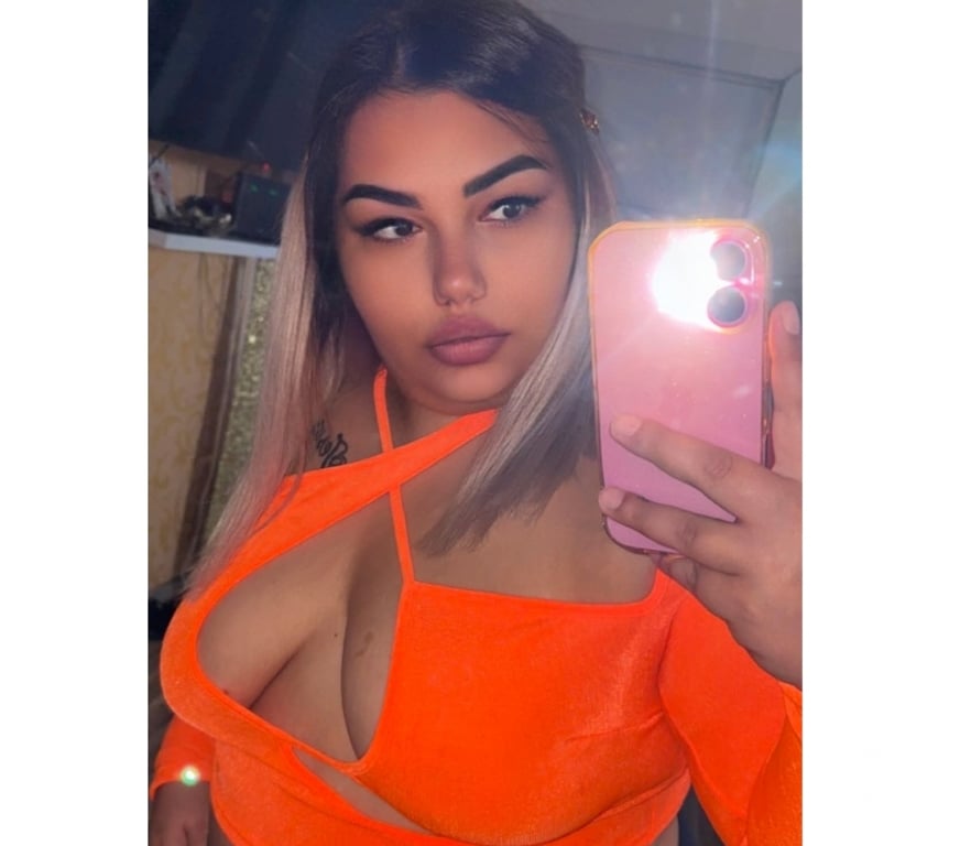 Escorts North London Enfield - Photos for Chubby ajlin x big ass 💋