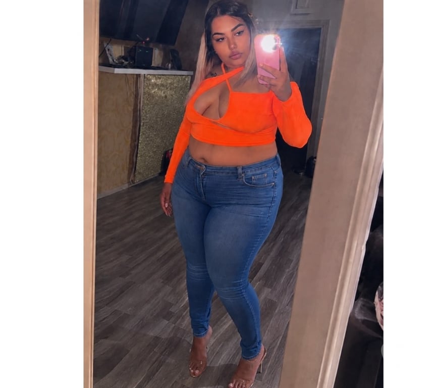 Escorts North London Enfield - Photos for Chubby ajlin x big ass 💋