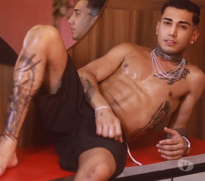  Gay massage Merseyside Liverpool - Photos for Arthur Castro Dot
