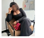 Tall, thick, beautiful Black lady based in Ilford.