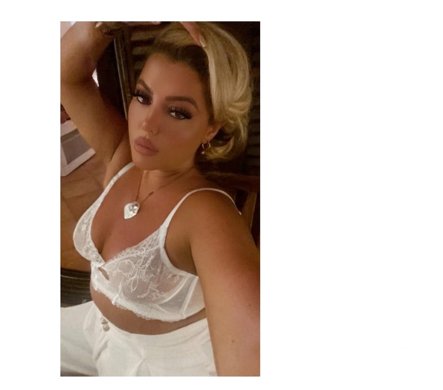 Escorts York Acomb - York - Photos for blonde doll 4 U