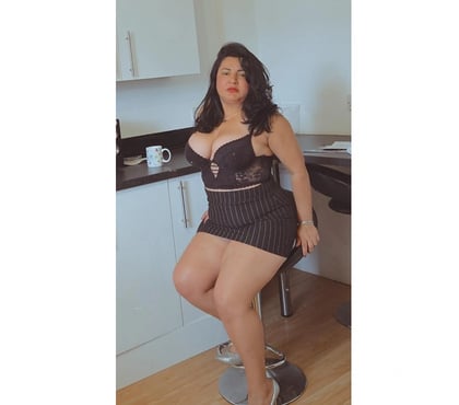 Escorts and Massages Amen Corner Bracknell Forest - Photos for Julie GFE party Brazilllll🇧🇷🇧🇷
