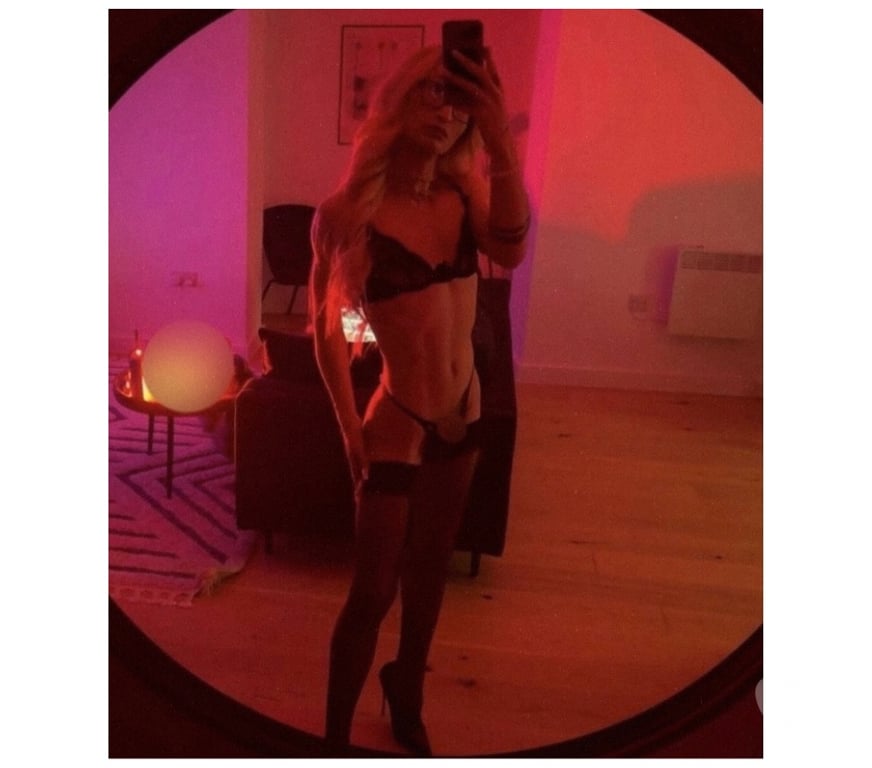 Trans Escorts Merseyside Liverpool - Photos for Elite young bombshell