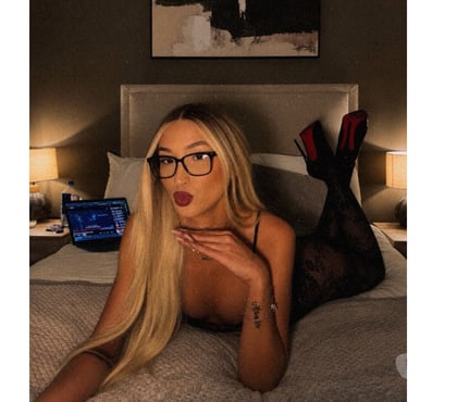 Transsexual Liverpool City Centre Liverpool - Photos for Elite young bombshell