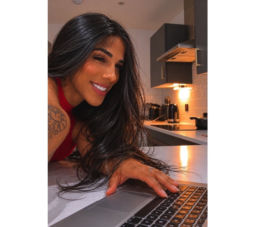 Trans Escorts Lancashire Preston - Photos for Scarlett Brazilian