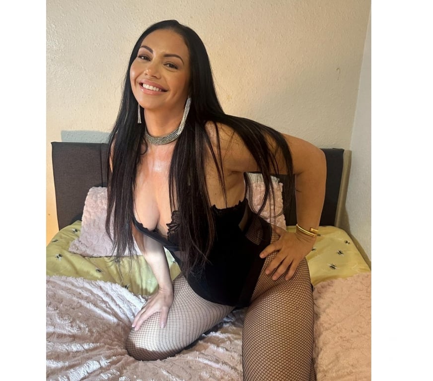 Escorts Greater Manchester Bolton - Photos for VICTORIA YOUR BEST CHOICE GFE, ALOT OF ENERGY🫦