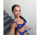 Selena new townn reall pic, no rush!🥵