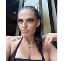 The perfect British and English MILF you’ve waited for!