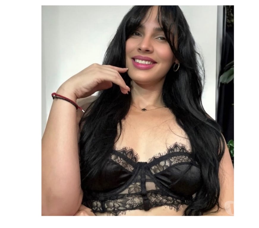 Escorts Surrey Epsom and Ewell - Photos for PARTY GIRL😈🥂🍾 GOOD SERVICE