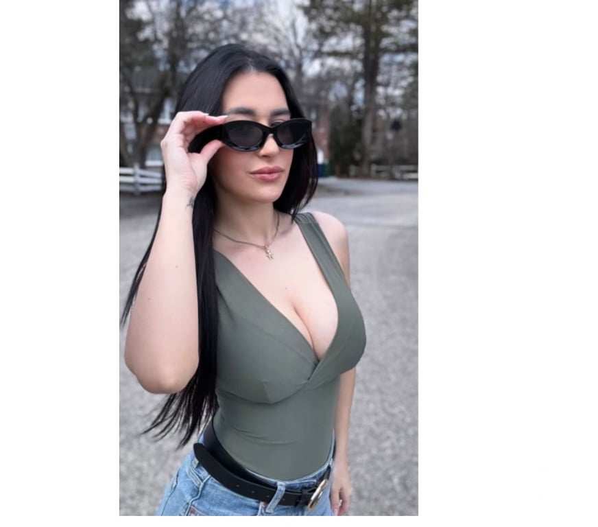 Escorts Peterborough Peterborough City Centre - Peterborough - Photos for Brazilian girl with big butt and breasts 🔥🇧🇷