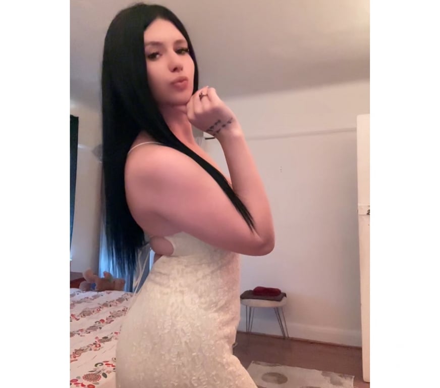 Escorts Merseyside Liverpool - Photos for Elegant &Companion in Liverpool Incall&outcall 😍