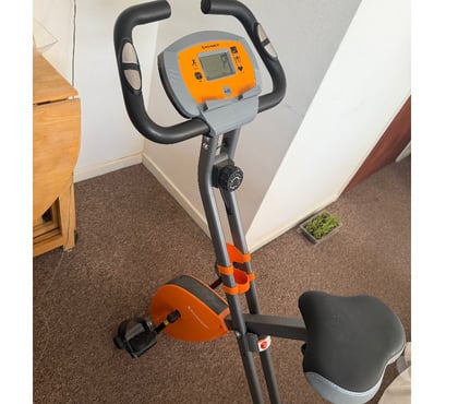 Bicycles Alresford Winchester - Photos for Songmic Resistance Exercise Bike
