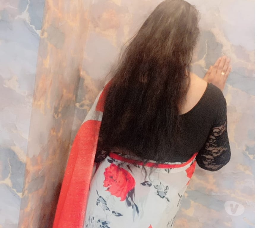 Escorts East London Redbridge - Photos for REENA SOUTH INDIAN TAMIL GIRL NEW IN ILFORD