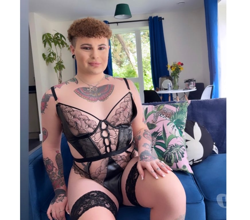  Gay massage Leicestershire Leicester - Photos for LUXURIOUS FEMBOY🇬🇧 LE2 27th-30th