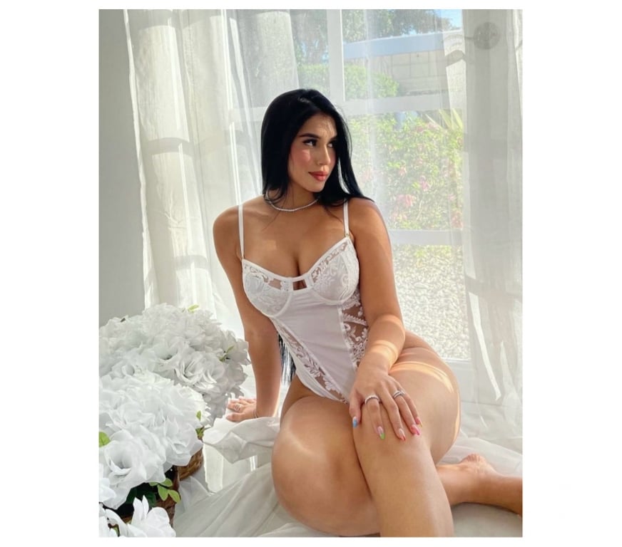 Escorts West Sussex Crawley - Photos for 🇧🇷 Sexy Brazilian in the City – Dreams Come True