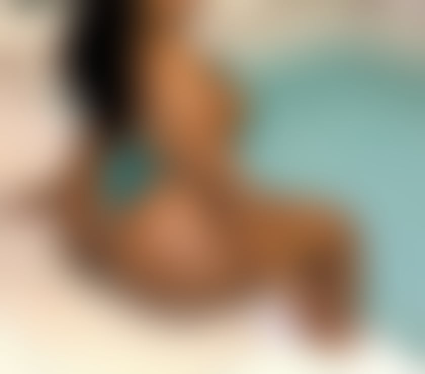 Escorts Peckham South East London - Photos for Sexy black big boom